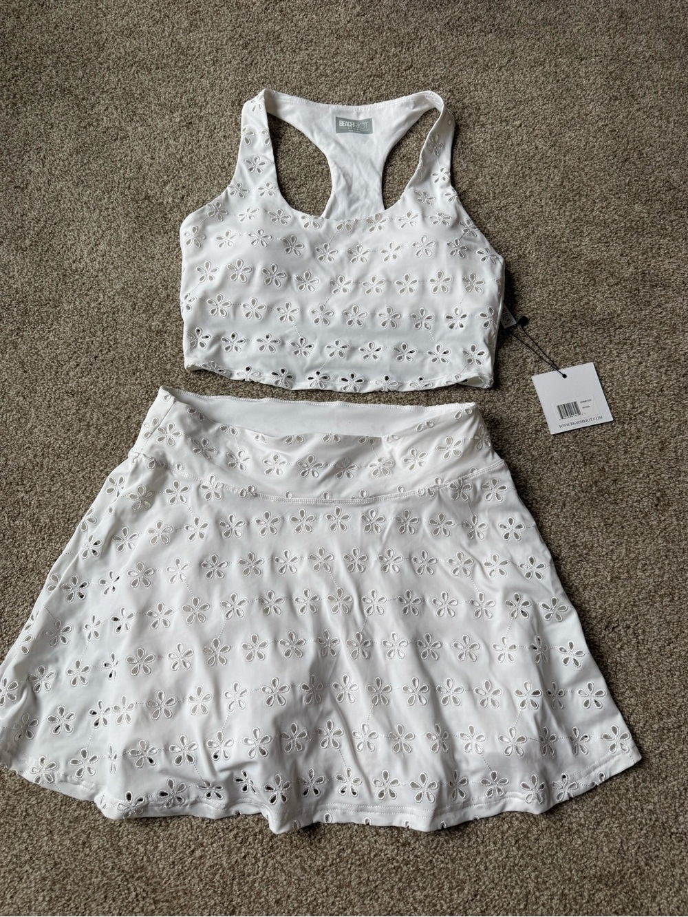 BEACH RIOT trixie eyelet magnolia skirt & yara magnolia top WHITE set - Picture 4 of 5